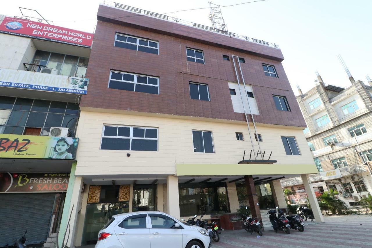 Oyo 29852 Hotel Golden View Abadpura 外观 照片